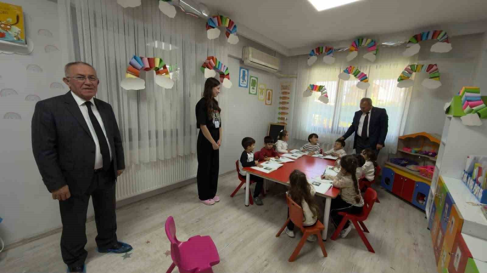 Sarıgöl'de miniklerin eğitim yuvasına ziyaret