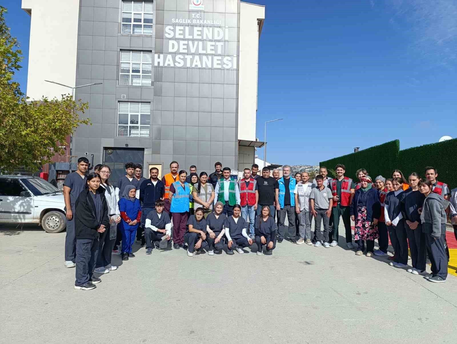 Selendi'de gerçek gibi tatbikat