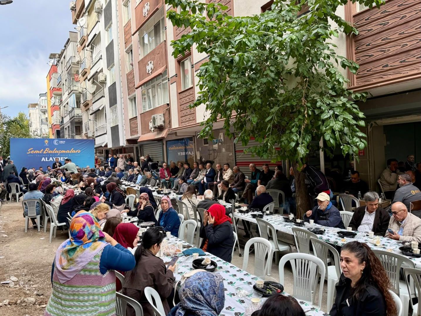 Murat Baybatur Alaybey Kahvaltı (5)
